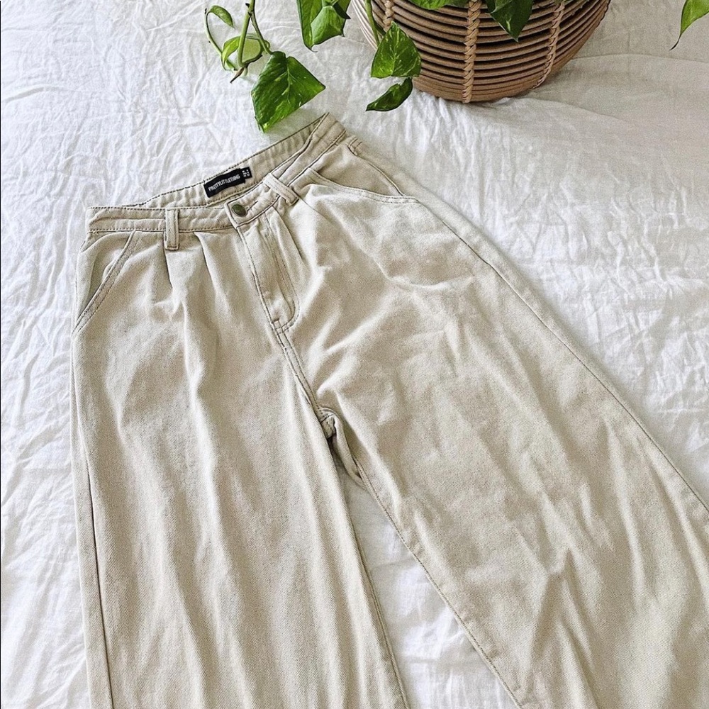 Pleated Wide Leg Pants